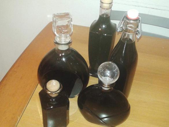 Liquore alla liquirizia