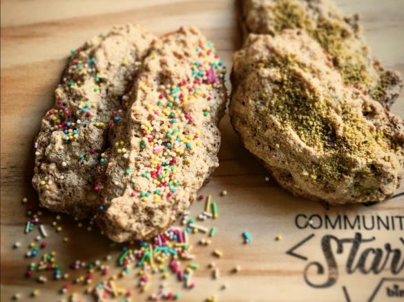 Ossus de Mottus..Ossa di morto,  dolci tipici sardi del periodo dei defunti