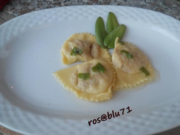Ravioli nostrani tradizionali di mamma Antonietta (dedicati a Simo pestifera) 