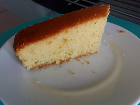 Torta semplice con farina di riso dal libro 'Il Riso'