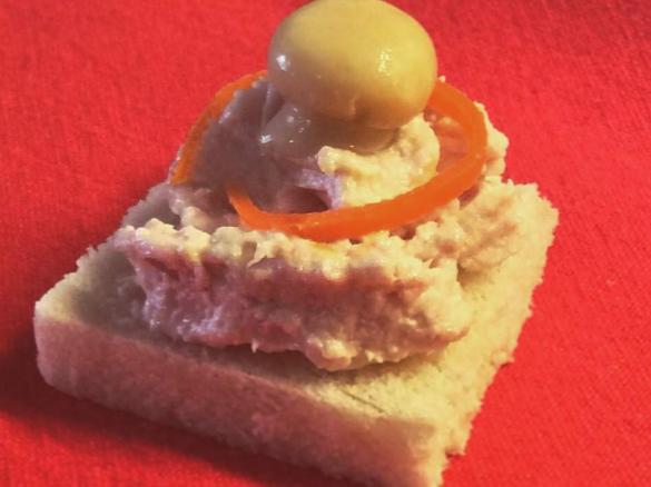 Crostini prosciutto cotto e formaggio