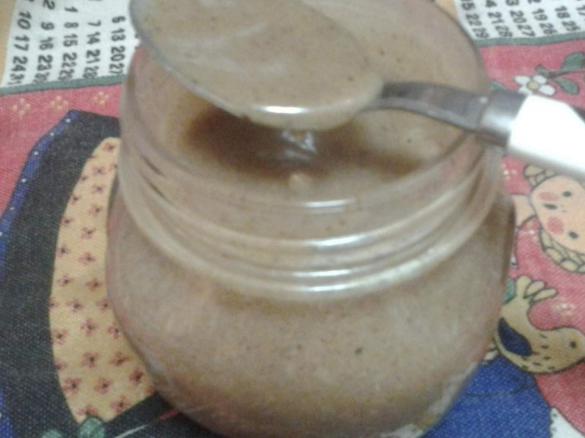 Crema Bianca alle Nocciole Tostate