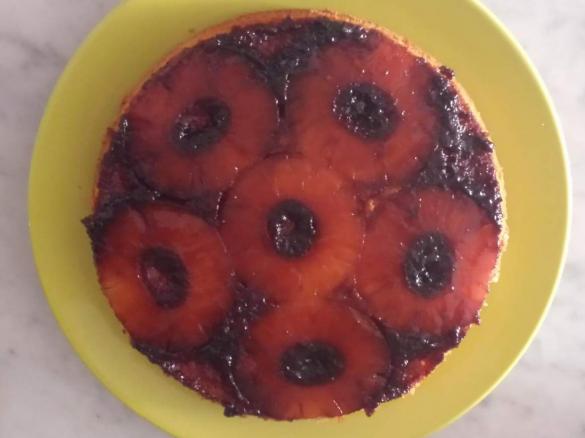 Torta all'ananas senza lattosio 