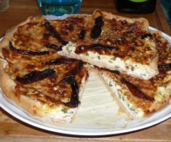 TORTA SALATA CON POMODORINI E OLIVE