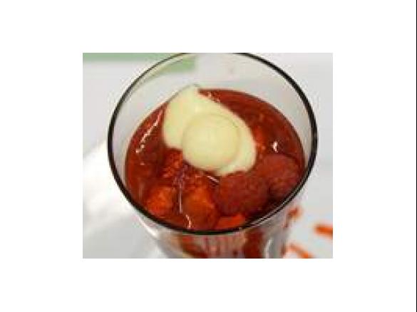 Coppa crema Bimby con frutti rossi - della blogger Simona