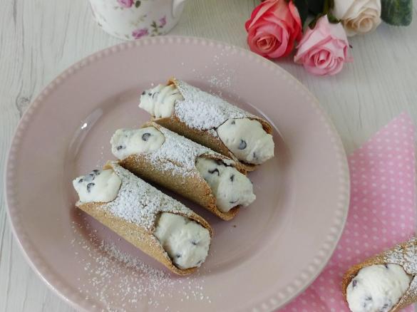 CANNOLI SICILIANI SENZA GLUTINE