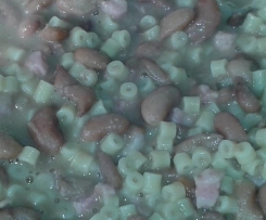 Pasta e fagioli con pancetta