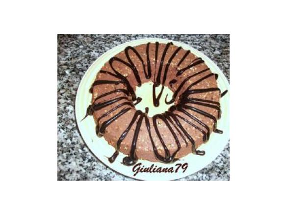 Ciambella al cioccolato in Crosta di Nocciole ( affogata al topping di cioccolato)