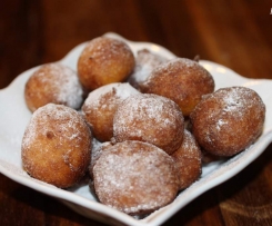 Frittele di polenta cotta per carnevale