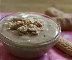 Merenda per bimbi latte e biscotti