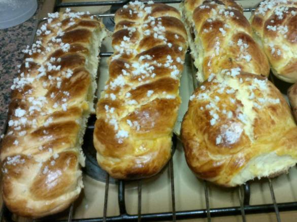 TRECCE DOLCI DI PASTA BRIOCHE