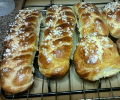 TRECCE DOLCI DI PASTA BRIOCHE