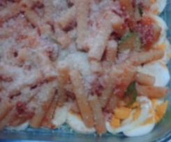 PASTA ZUCCHINE POMODORO E UOVA