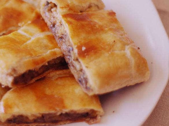 ROTOLO DI PASTA SFOGLIA CON MELANZANE GRIGLIATE