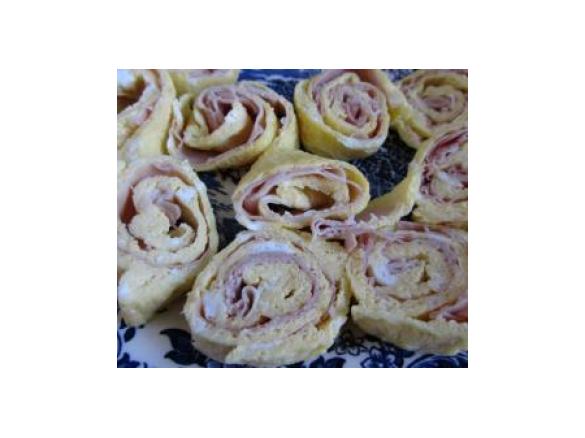 ROTOLO DI FRITTATA farcito