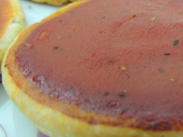 Pizzette a base di formaggio fresco