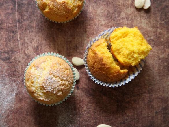 Muffin carote e mandorle
