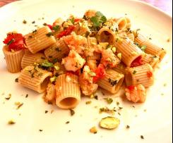 Rigatoni con ragù di rana pescatrice