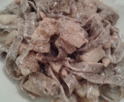 Pizzoccheri al taleggio con pere e noci