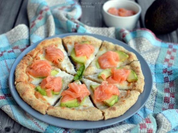 Pizza Salmone e Avocado - CONTEST CENA DAVANTI ALLA TV