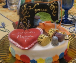 Torta con cioccolato al latte e nocciole