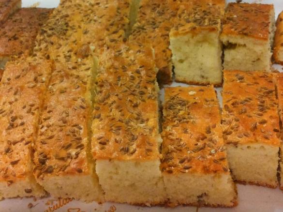 Anisetti (ciambelle con semi di anice o cumino)