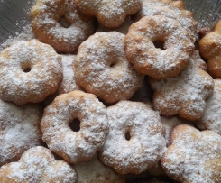 Biscotti al miele con sparabiscotti