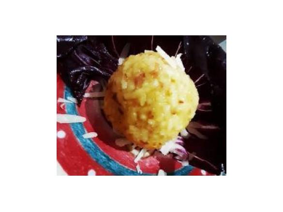 Palline di riso con cuore filante di speck e provola