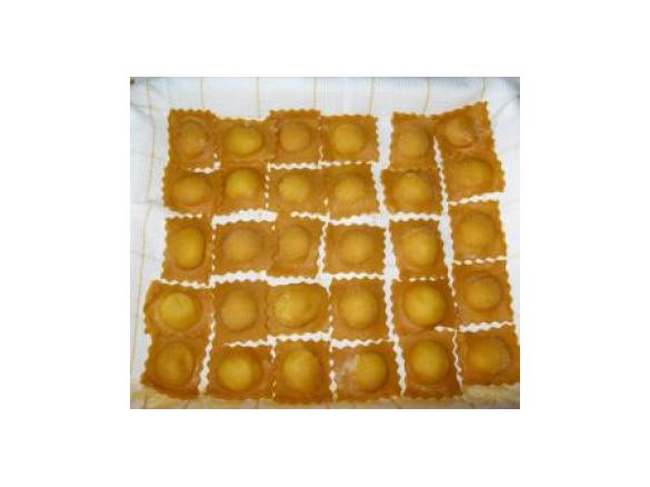 Ravioloni ai formaggi