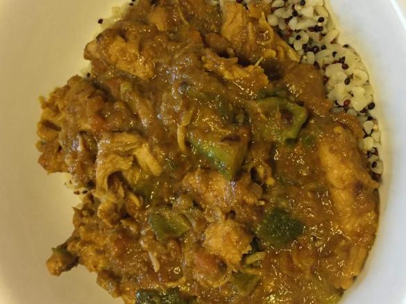 Pollo esotico alle prugne