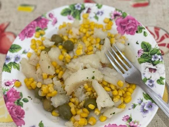 Merluzzo con olive e mais