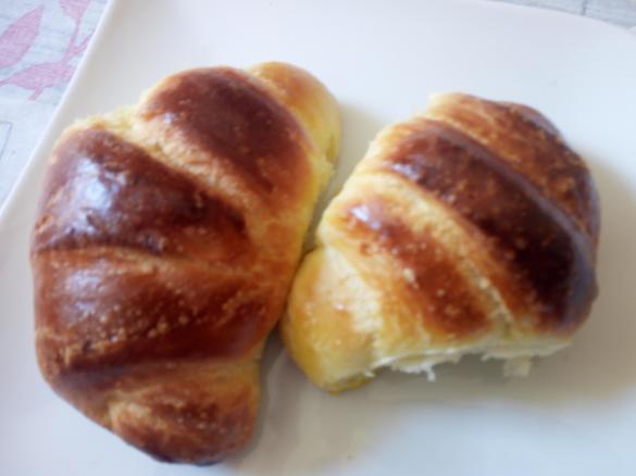 cornetti di pasta brioche sfogliati