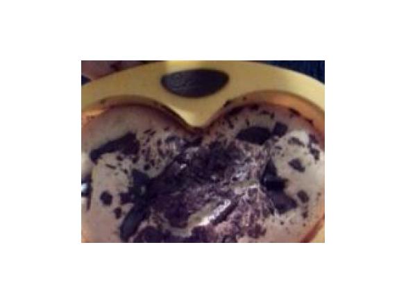 torta al limone con scaglie di cioccolato fondente