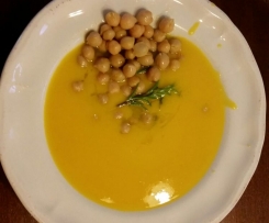 Vellutata di zucca con ceci