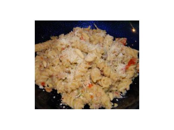 FUSILLI CAVOLFIORE E SALSICCIA