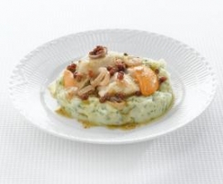 Capesante al pepe rosa con purè verde