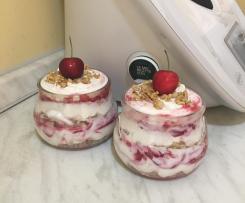 Yogurt con granola e ciliegie-Contest ciliegie