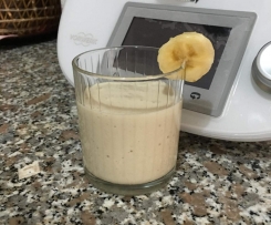 Frullato di banana e mandorle