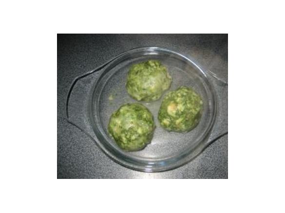 CANEDERLI DI SPINACI