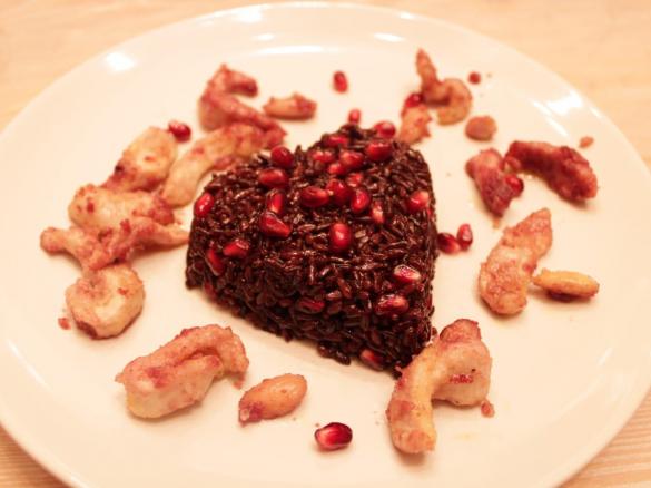 Riso Venere al Melograno con Straccetti di Pollo & Mandorle "senza glutine" (contest ricette leggere)